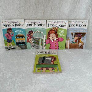 Junie B. Jones Book Set Of 5: Paper back books 1,2,3,4,18 Young Readers